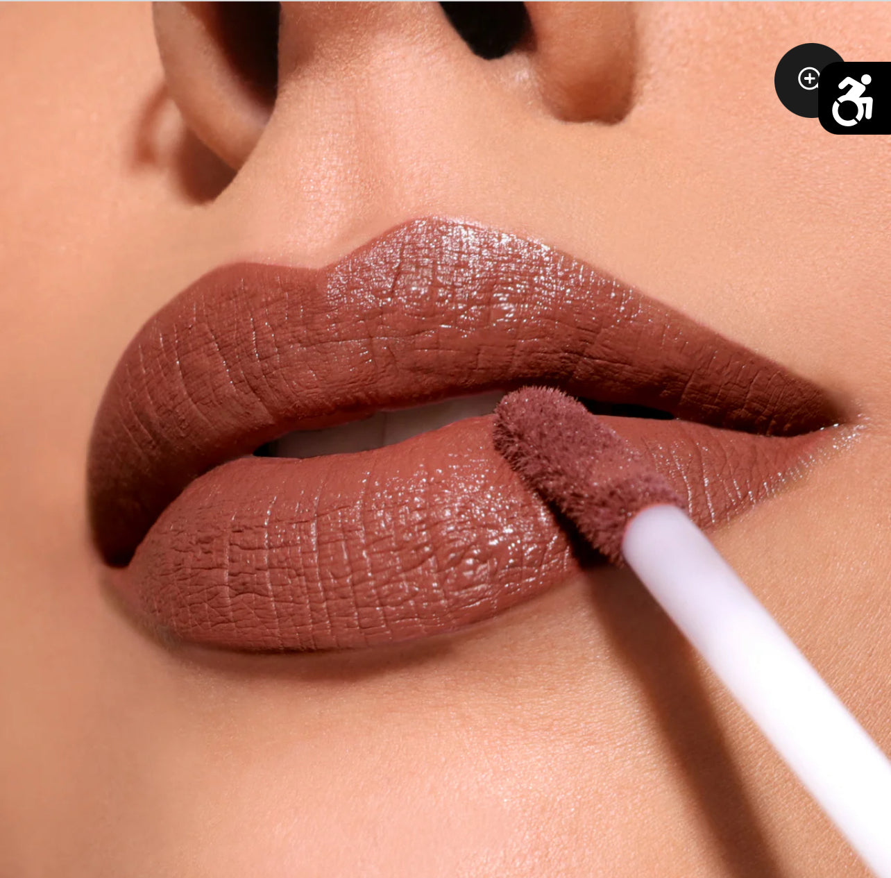 LIP DIVINE LIQUID LIPSTICK
