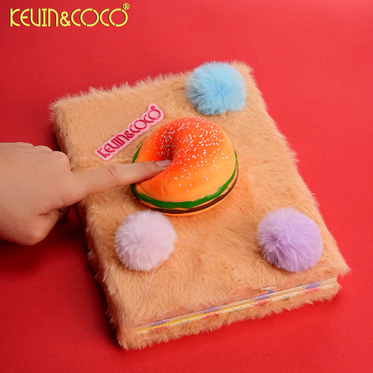 BURGER MUNCHIES STRESS-RELIEF MAKEUP & PAPER PAD SET