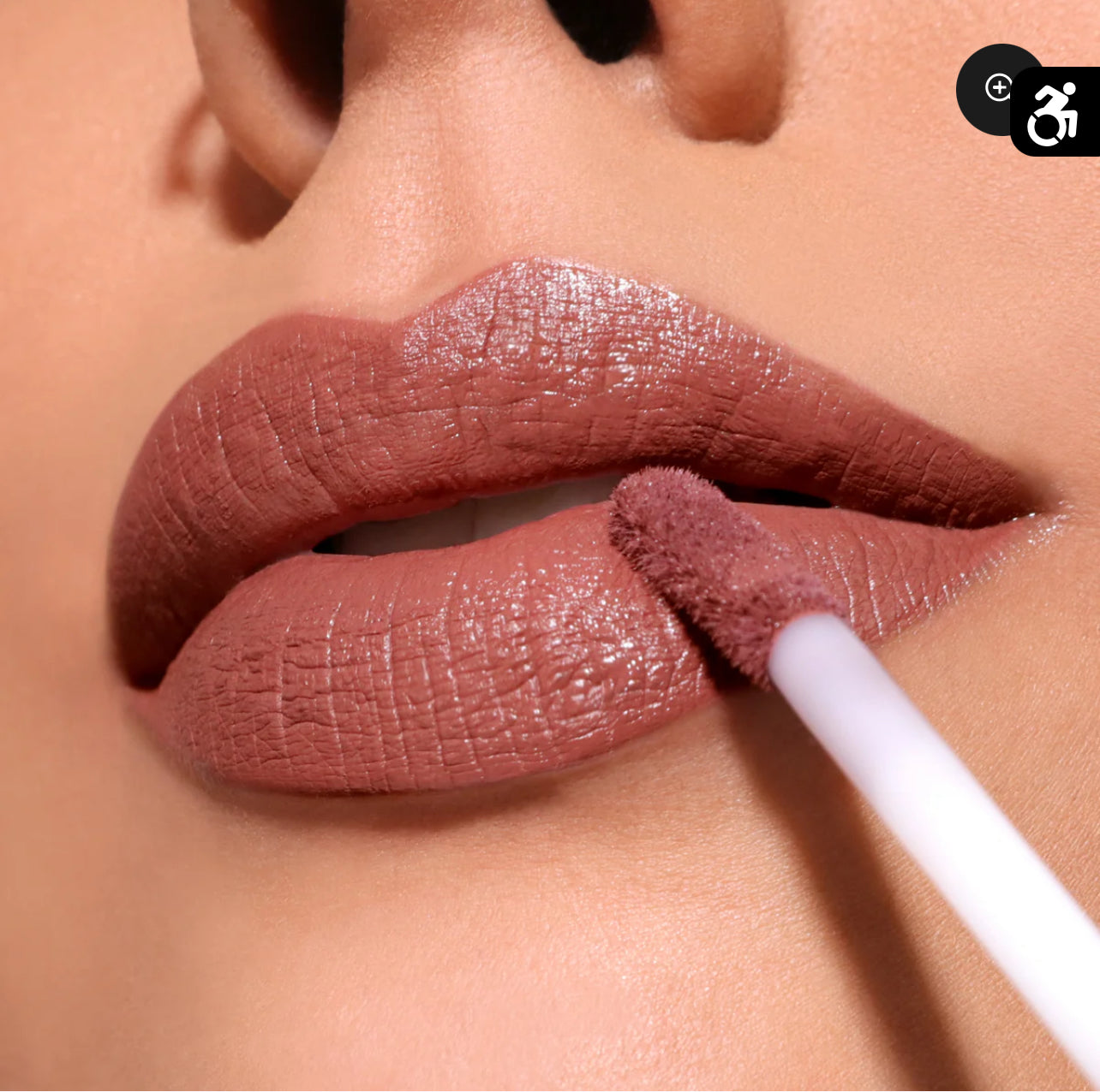 LIP DIVINE LIQUID LIPSTICK