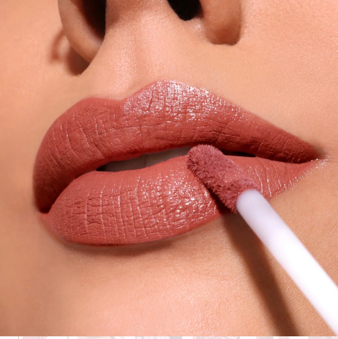 LIP DIVINE LIQUID LIPSTICK
