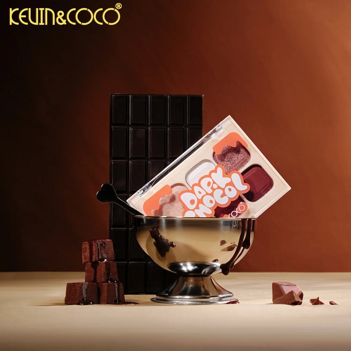 Kevin&Coco Dark Chocol Palette & Lip Gloss Set