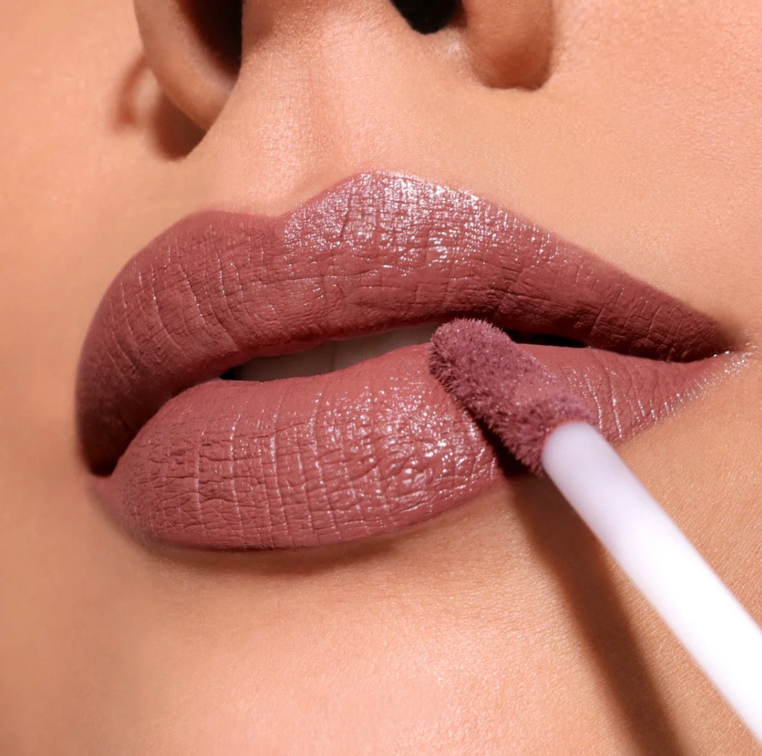 LIP DIVINE LIQUID LIPSTICK